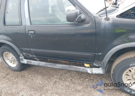 1998 Ford Explorer Sport from USA, damaged, VIN 1FMYU22X6WUB65948